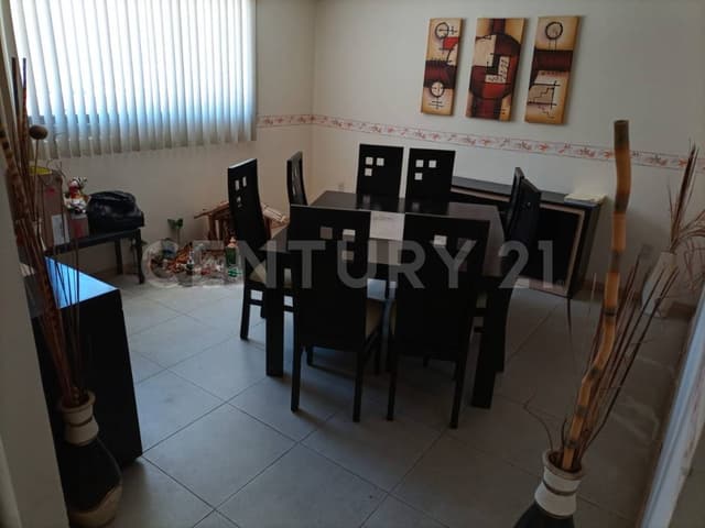 Se Vende Casa en Privada (coto cerrado) Lomas de Galicia, Guadalupe Zac,