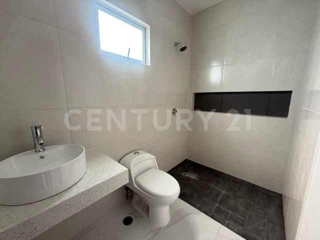 Casa nueva en venta Lomas del Dorado