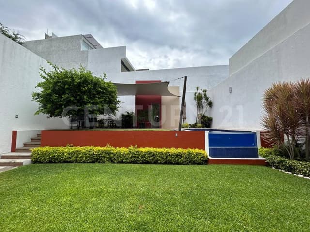 VENTA CASA EN RESIDENCIAL CORINTO, BURGOS BUGAMBILIAS
