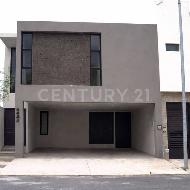 CASA EN VENTA EN CUMBRES ELITE PREMIER PRIVADA PIRINEOS