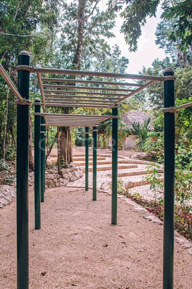 Lote en venta , Fracc. “Green Dream”, Carretera Tulum-Cobá, Tulum Q. Roo.