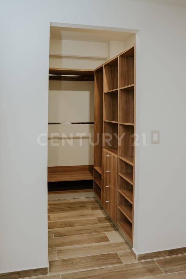 DEPARTAMENTOS NUEVOS EN VENTA DENTRO DE 1ER ANILLO Y A 3 MIN. DE LA FERIA