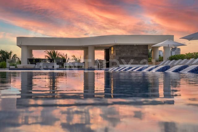 Venta de departamento en Puerto Cancún C3781