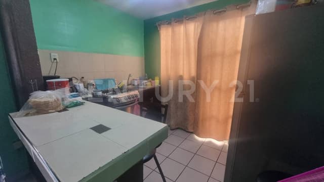 Casa en Venta en Hacienda del Bosque, Tecámac, Edo. México