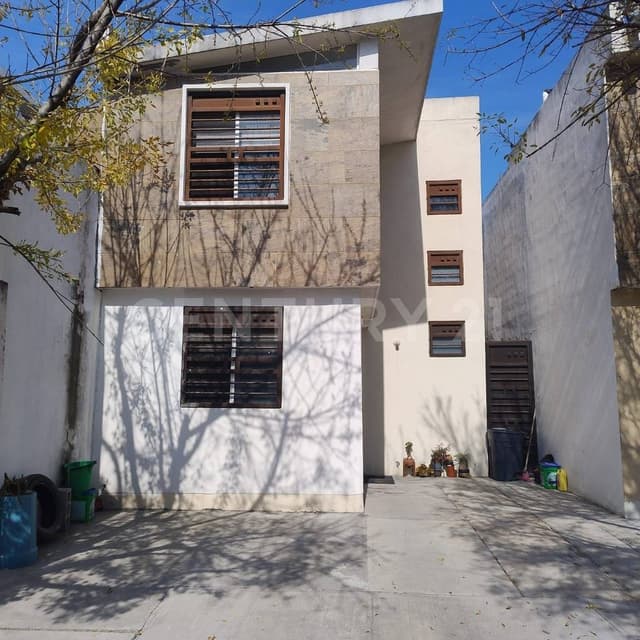 CASA EN RENTA EN FRACC. PUNTA ESMERALDA EN JUAREZ NUEVO LEON