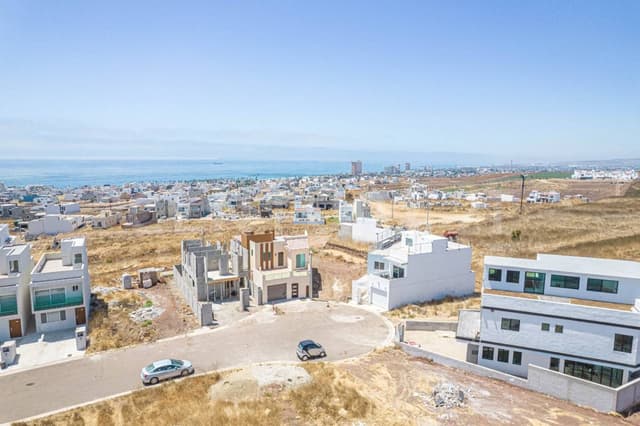 VENTA DE CASA EN PUNTA AZUL, ROSARITO, BAJA CALIFORNIA.