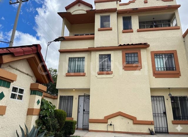 VENTA DE CASA EN VILLA DEL REAL TECAMAC ESTADO DE MEXICO