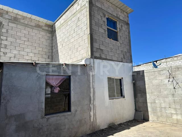 - SE VENDE CASA EN FRACC. PAQUIME CD. CUAUHTEMOC, CHIH