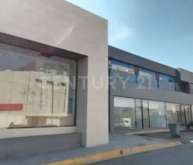 SE RENTA LOCAL SOBRE V CARRANZA EN SALTILLO