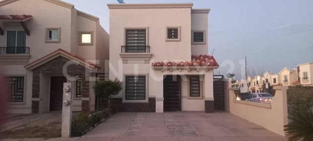 CASA EN RENTA EN PRIVADA ÁVILA #81 STANZA CASTILLA