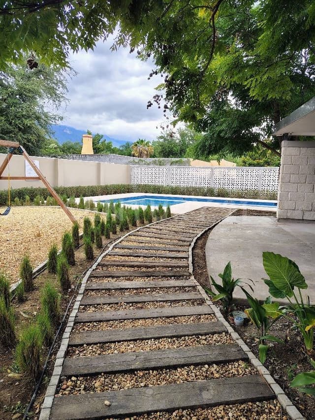 TERRENO EN RENTA EN COL. PEDREGAL DEL HUAJUCO EN SANTIAGO, N.L.