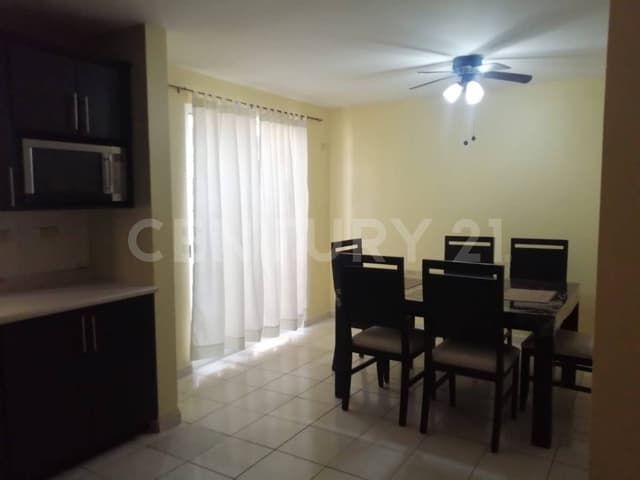 Casa en Renta en Las Lomas, Sector Jardines, García, N.L.