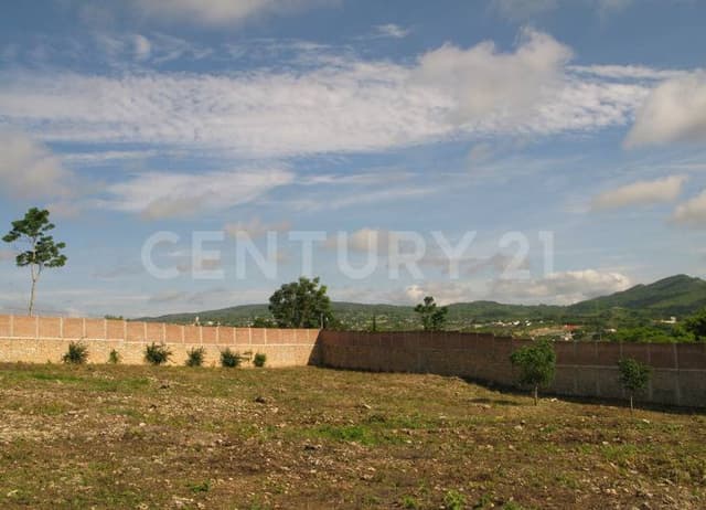 TERRENO DE 5,150 M2 EN VENTA