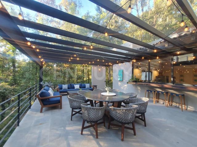 CASA EN VENTA EN SAN SIMÓN EL ALTO, VALLE DE BRAVO