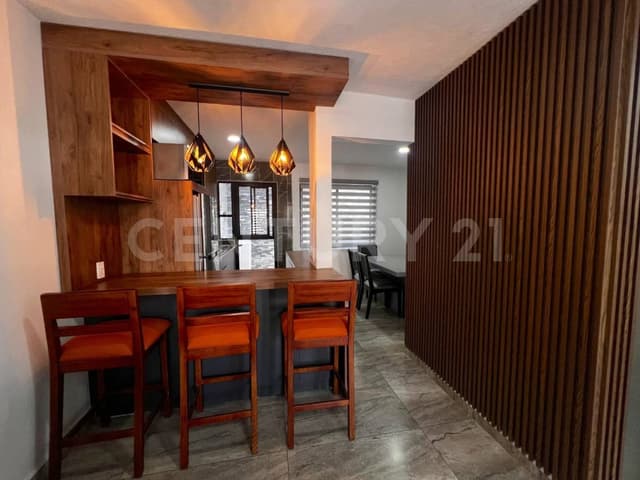 Casa en Amueblada Renta – Condominio Lomas Altosur, Guadalajara