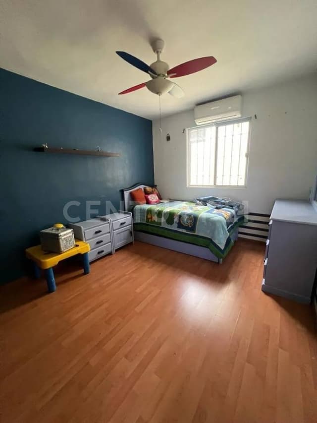 CASA EN VENTA BALCONES DE LAS MITRAS