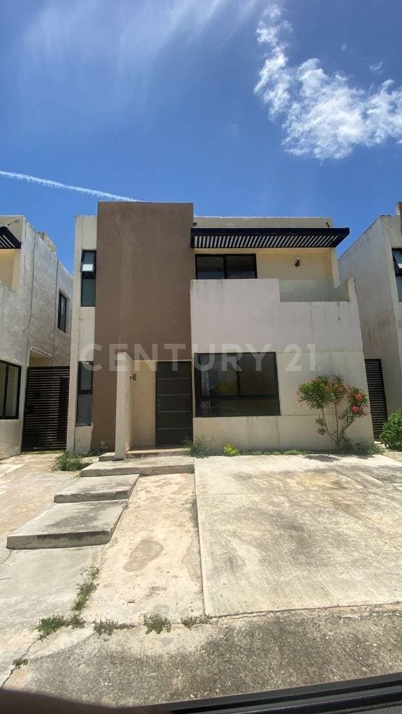 Casa en venta Fraccionamiento Solana Residencial, Tixcacal, Opichén, Mérida
