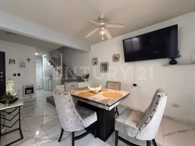 Casa en Venta en Colinas de Valle Verde, Monterrey, Nuevo León