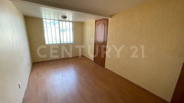Casa en Condominio en Renta en la Colonia Los Cedros en Metepec