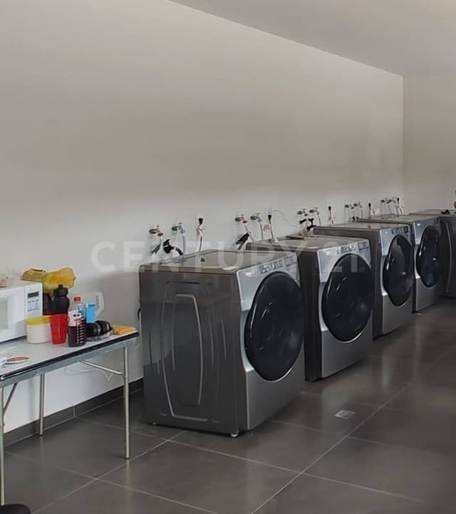 Departamento 143 m2 en Renta más terraza,Zona Puerta de Hierro, Zapopan, Jalisco