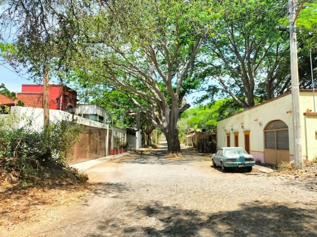 Se vende terreno en el Chivato, Villa de Alvarez, Colima.