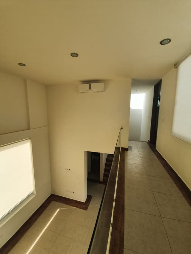 CASA DE LUJO EN VENTA RIBERAS DEL CAMPESTRE CELAYA