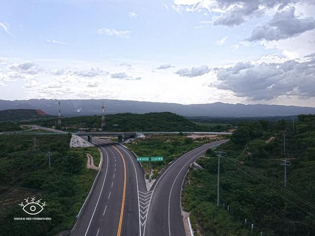 Se venden un terreno de 3 hectáreas