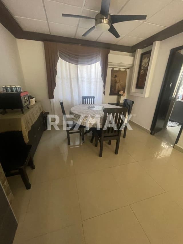 CASA EN VENTA en Fracc. 18 de Marzo, cd. Madero,Tamaulipas.