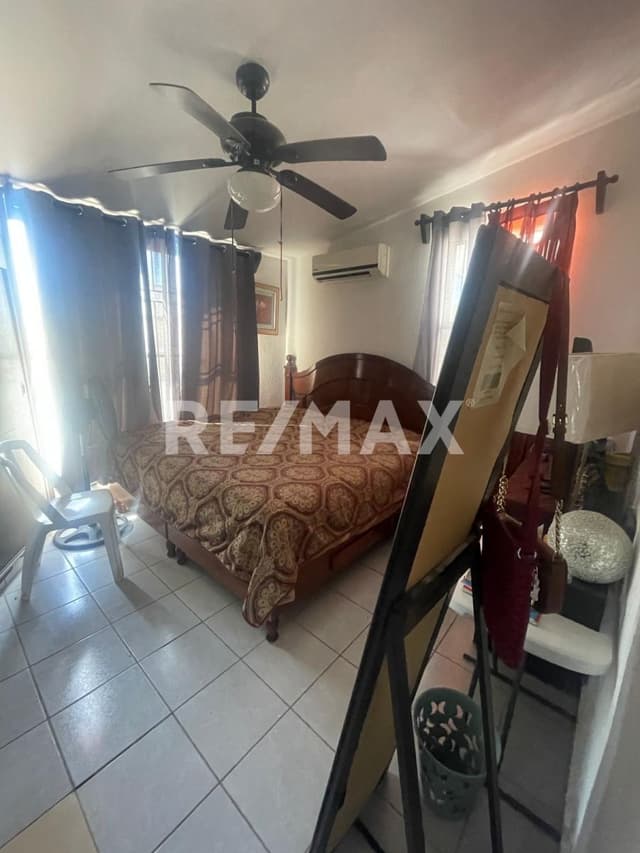 CASA EN VENTA en Fracc. 18 de Marzo, cd. Madero,Tamaulipas.