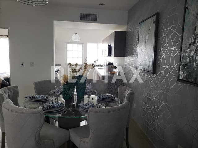 CASA EN VENTA EN PASEO AUREA