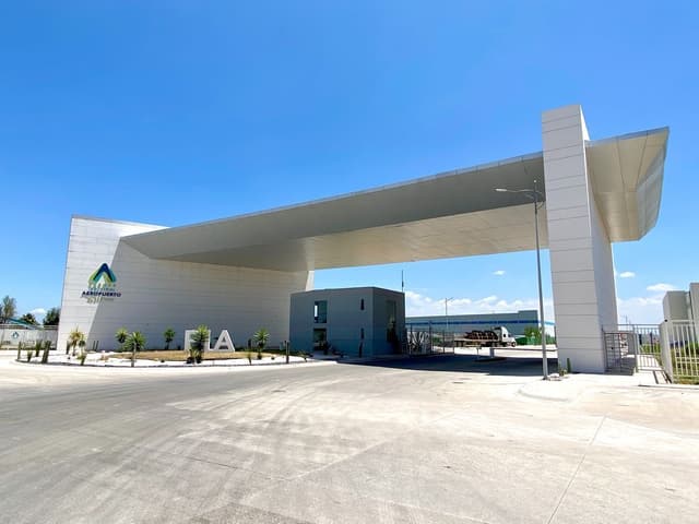 NAVE EN RENTA EN PARQUE INDUSTRIAL AEROPUERTO PIA GRANDE COLÓN QUERÉTARO INR210827-VM