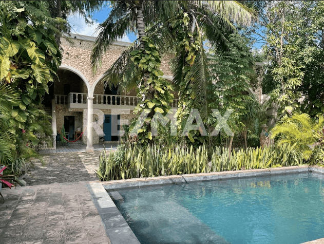 HOTEL COLONIAL EN VENTA EN EL CENTRO DE TULUM