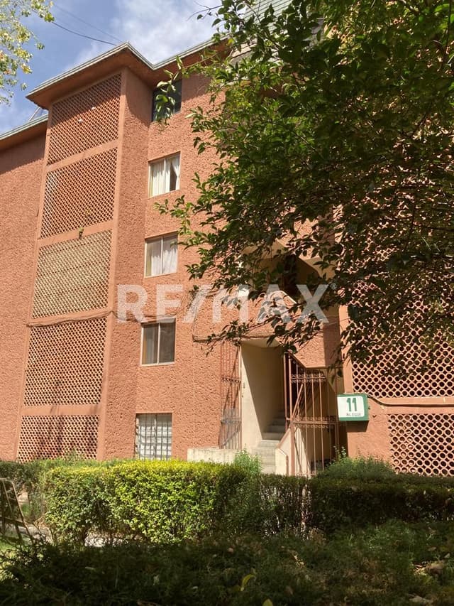 Departamento en Renta en Unidad Habitacional Lázaro Cárdenas, Metepec