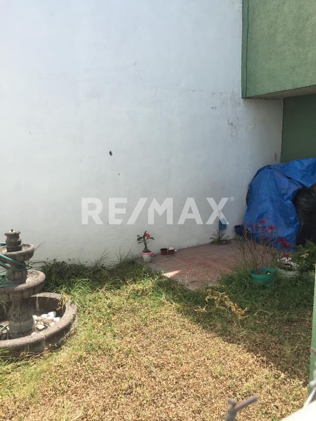 CASA EN VENTA ARBOLEDAS 1RA SECC CELAYA