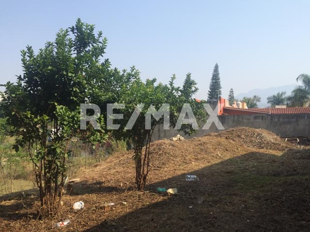 TERRENO EN RESIDENCIAL SAN FELIPE