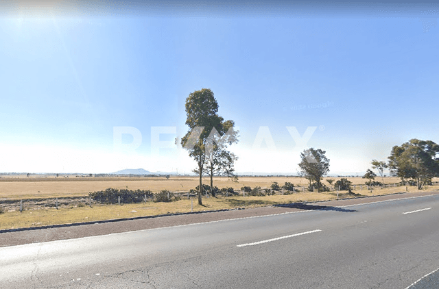 Terreno en Venta sobre Autopista México- Querétaro
