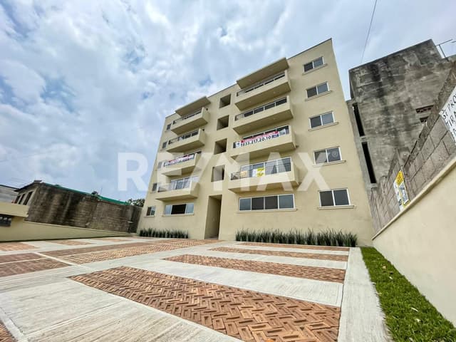 Departamento en Venta, Av. Las Flores.