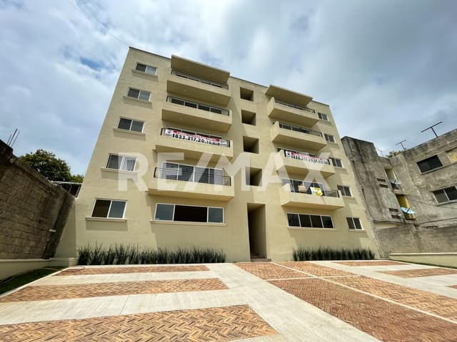 Departamento en Venta, Av. Las Flores.