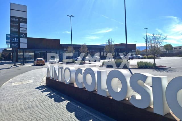 Local - Comercial en Renta - 5