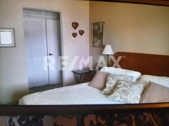 Venta de departamento muy cerca de costera