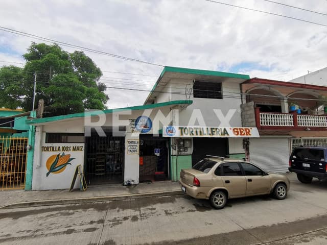 BODEGA COMERCIAL EN VENTA