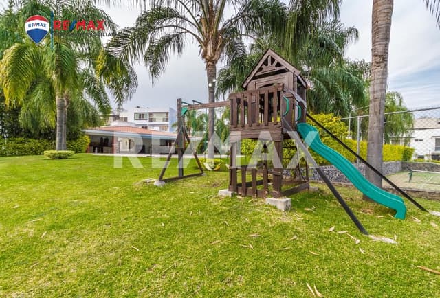 Pre-venta de casa en el Fracc. Burgos Corinto…Clave 4111
