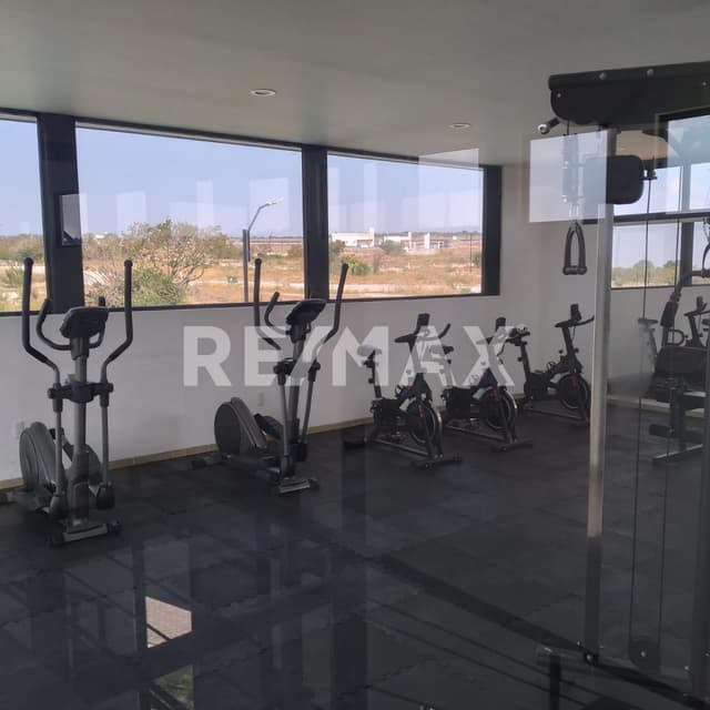 TERRENO RESIDENCIAL EN VENTA CIUDAD MADERAS CORREGIDORA RTV221201-AF