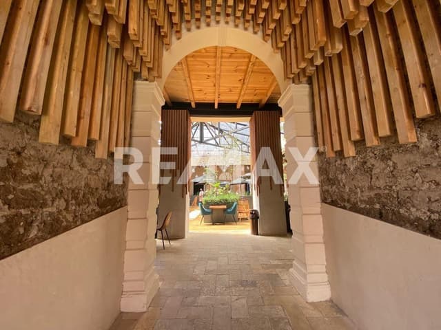 Se renta local en el Andador de Guadalupe en San Cristóbal Local 1