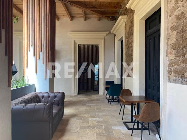 Se renta local en el Andador de Guadalupe en San Cristóbal Local 4