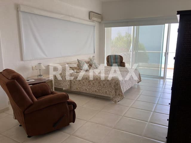 Venta de departamento en condominio Punta Brisa