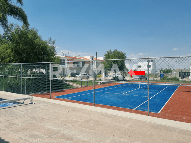 Terreno venta ciudad maderas Querétaro condominio jardines RTV230621-LS