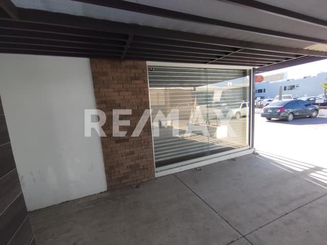 Local en venta sobre calle Bernardo Reyes, colonia San Benito, Hermosillo, Sonora.