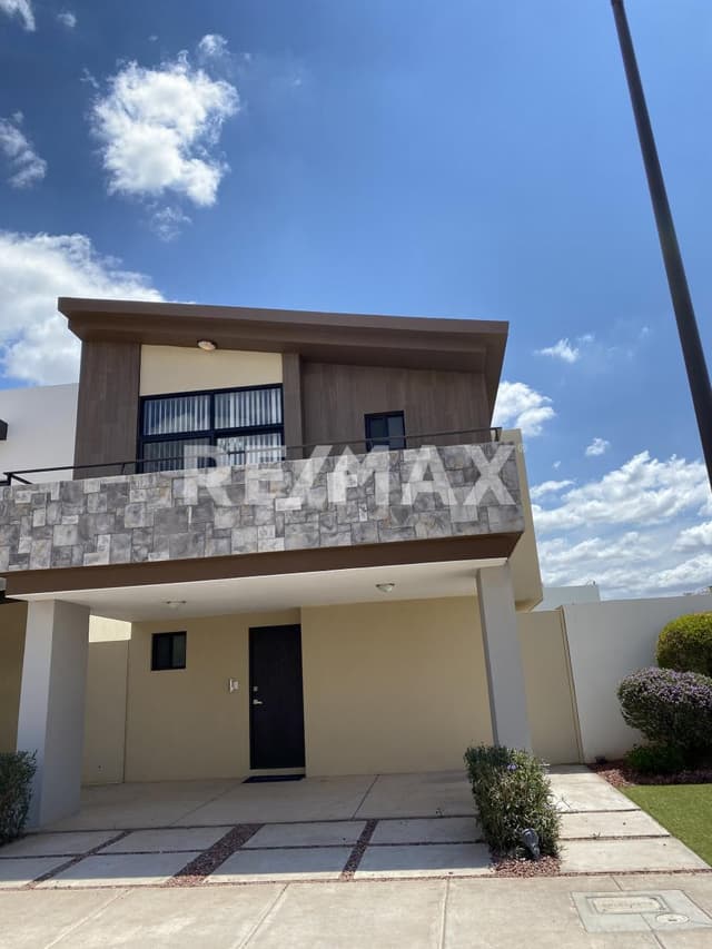 Casa en venta en El Secreto Residencial de Hermosillo, Sonora.