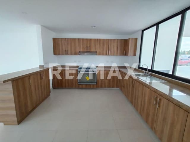 VENTA DE CASA EN MEXICALTZINGO "CONDOMINIO ROMA"
